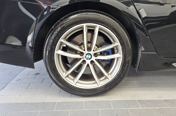 BMW 5-Series 530i xDrive M Sport Package Plus — пробег 65 184 км — фото 5 из 5