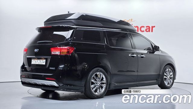 Kia Carnival из Кореи Encar