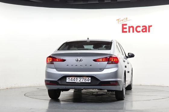 Hyundai AVANTE 1.6 Smart — пробег 23 036 км — фото 4 из 5