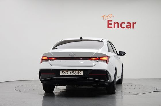 Hyundai AVANTE Modern — пробег 8 950 км — фото 4 из 5