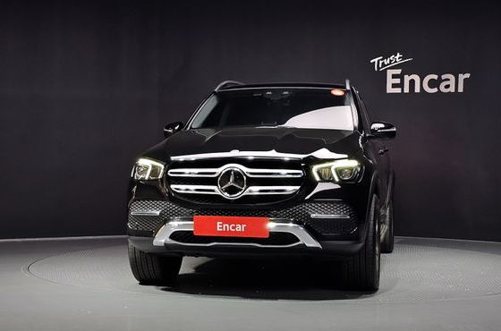 Mercedes-Benz GLE-Class GLE300d 4MATIC — пробег 64 950 км — фото 3 из 5