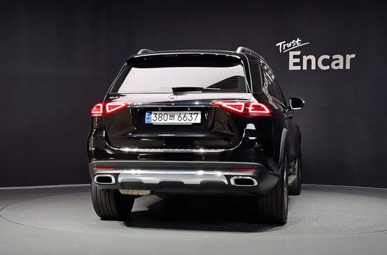 Mercedes-Benz GLE-Class GLE300d 4MATIC — пробег 64 950 км — фото 4 из 5