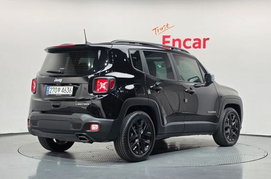Jeep Renegade 1.3 Limited — пробег 23 698 км — фото 2 из 5