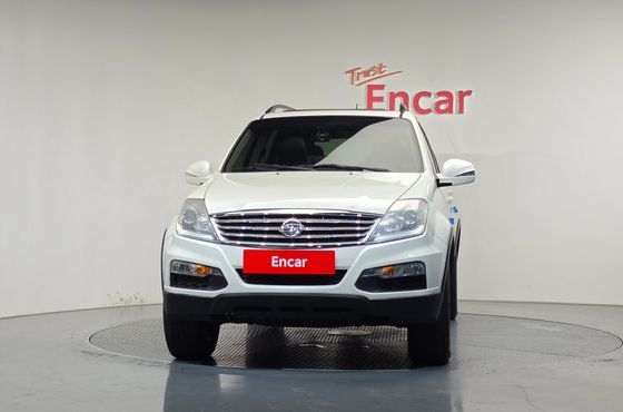 Ssangyong Rexton 2.0 4WD RX7 Luxury — пробег 142 768 км — фото 3 из 5