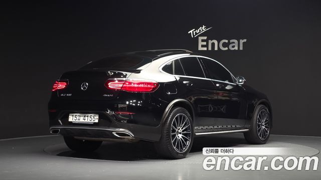 Mercedes-Benz GLC-Class GLC300 4MATIC AMG Line Coupe — пробег 96 771 км — фото 2 из 5
