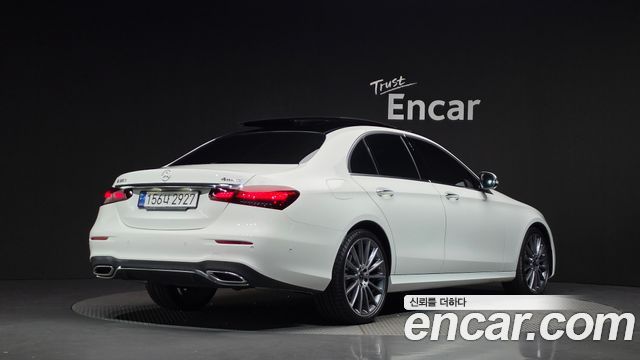 Mercedes-Benz E-Class из Кореи Encar