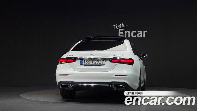 Mercedes-Benz E-Class из Кореи Encar