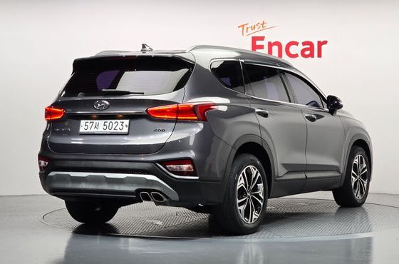 Hyundai Santafe Diesel 2.0 2WD Exclusive — пробег 124 914 км — фото 2 из 5