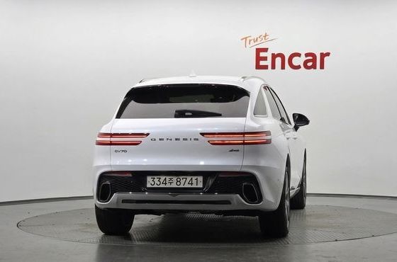 Genesis GV70 2.5T Gasoline AWD — пробег 126 762 км — фото 4 из 5