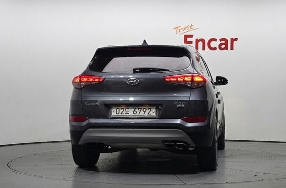 Hyundai Tucson Diesel 2.0 4WD Modern — пробег 186 456 км — фото 4 из 5