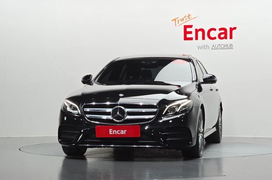 Mercedes-Benz E-Class E350 4MATIC AMG Line — пробег 24 864 км — фото 3 из 5