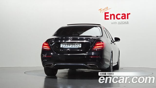 Mercedes-Benz E-Class из Кореи Encar