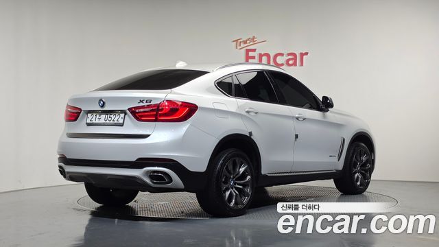 BMW X6 xDrive 40d — пробег 226 069 км — фото 2 из 5