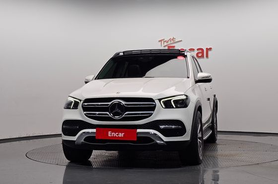 Mercedes-Benz GLE-Class GLE300d 4MATIC — пробег 55 564 км — фото 3 из 5