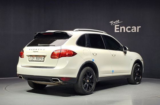 Porsche Cayenne 3.0 Diesel 958 — пробег 133 831 км — фото 2 из 5