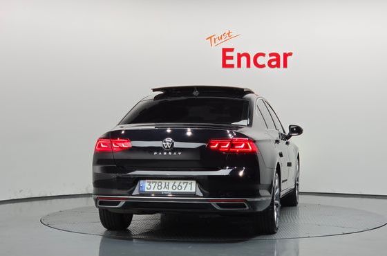 Volkswagen Passat 2.0 TDI Prestige — пробег 78 422 км — фото 4 из 5