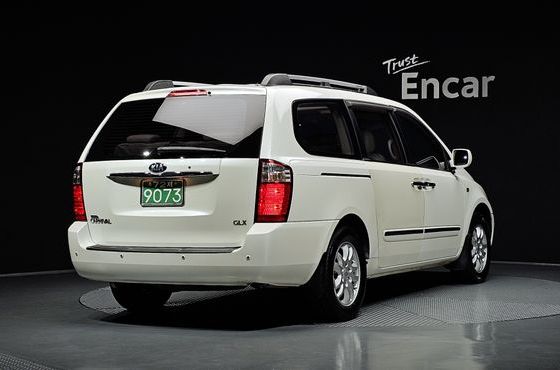Kia Carnival GLX Deluxe — пробег 78 154 км — фото 2 из 5