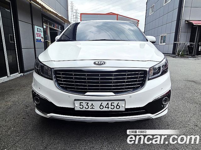 Kia Carnival из Кореи Encar