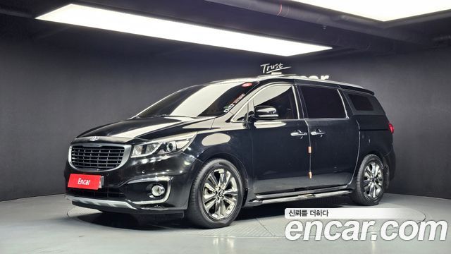 Kia Carnival 9-seater Noblesse — пробег 236 013 км — фото 1 из 5