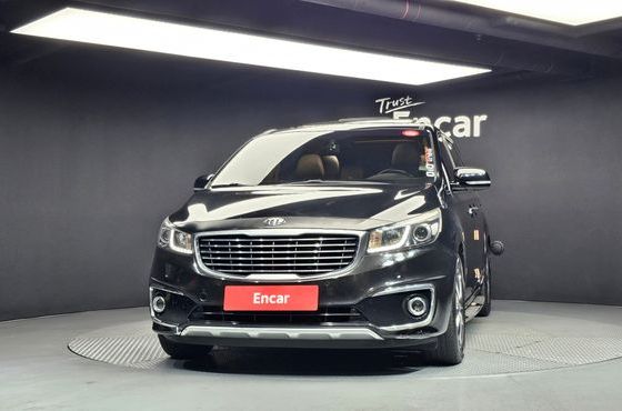 Kia Carnival 9-seater Noblesse — пробег 236 013 км — фото 3 из 5