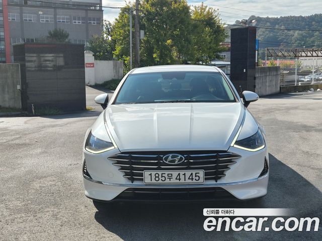 Hyundai Sonata 2.0 Premium — пробег 143 212 км — фото 3 из 5