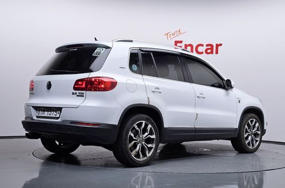 Volkswagen Tiguan 2.0 TDI Comfort 5N — пробег 184 661 км — фото 2 из 5
