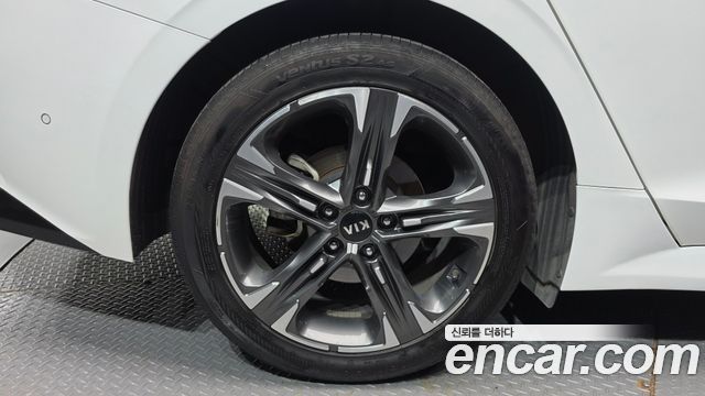 Kia K5 из Кореи Encar