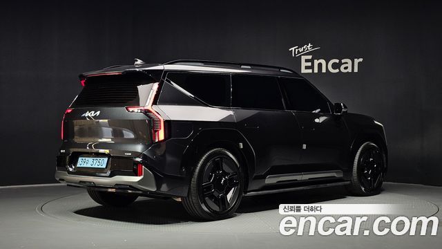 Kia EV9 из Кореи Encar