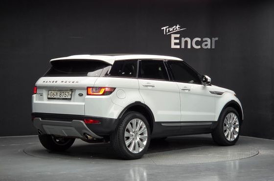 Land Rover Range Rover Evoque 2.0 TD4 HSE — пробег 44 109 км — фото 2 из 5