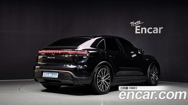 Porsche Macan 4S — пробег 19 263 км — фото 2 из 5
