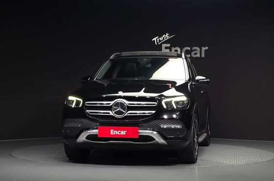 Mercedes-Benz GLE-Class GLE300d 4MATIC — пробег 125 373 км — фото 3 из 5