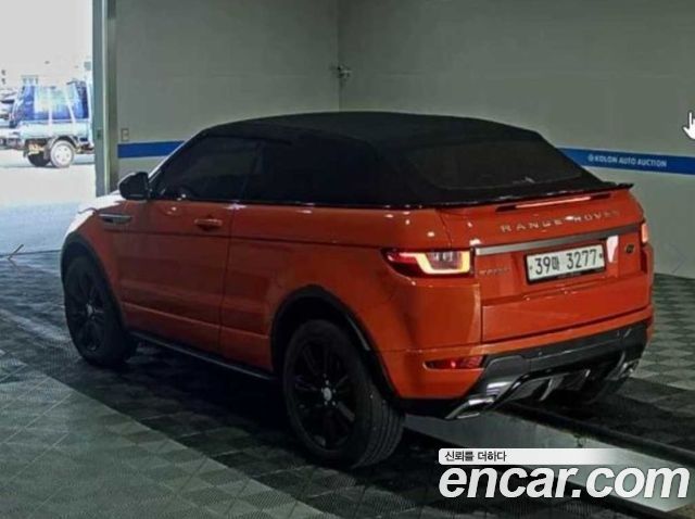 Land Rover Range Rover Evoque 2.0 TD4 SE Dynamic Convertible — пробег 100 913 км — фото 2 из 5