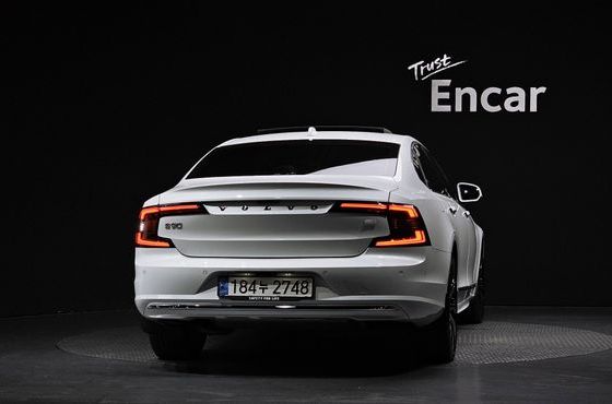 Volvo S90 T8 AWD Ultimate Bright — пробег 53 684 км — фото 4 из 5