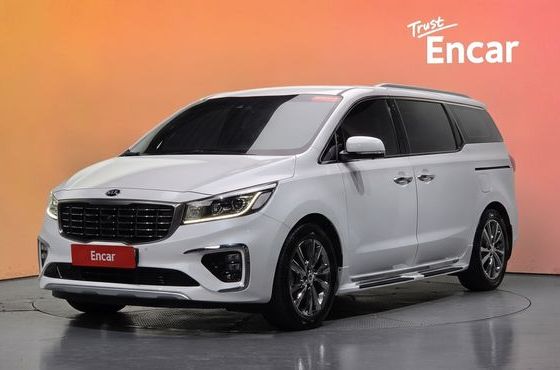 Kia Carnival Gasoline 9-Seater Noblesse Special — пробег 77 584 км — фото 1 из 5