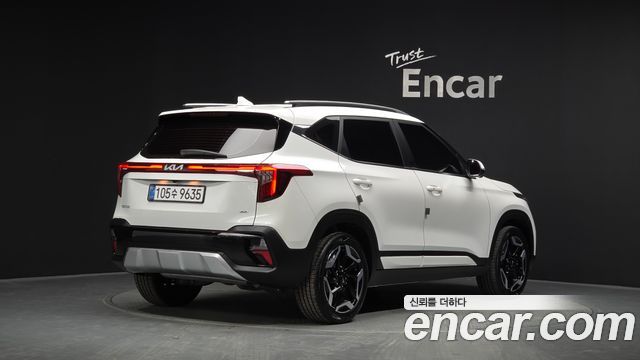 Kia Seltos из Кореи Encar
