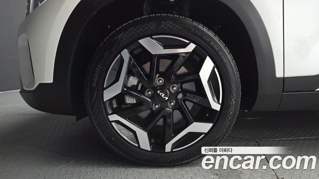 Kia Seltos из Кореи Encar