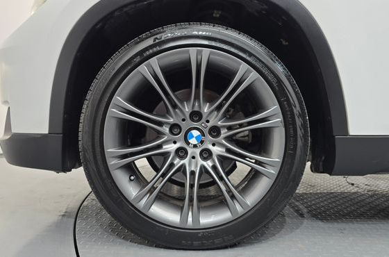 BMW X1 xDrive 20d — пробег 119 524 км — фото 5 из 5