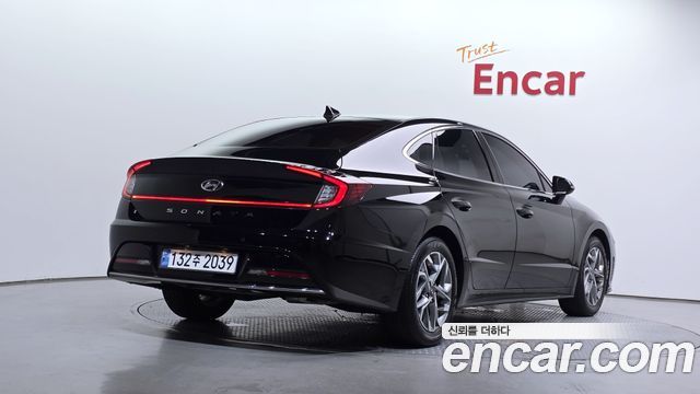 Hyundai Sonata 2.0 Premium Plus — пробег 57 962 км — фото 2 из 5