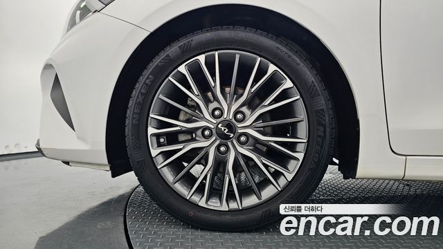 Kia K3 из Кореи Encar