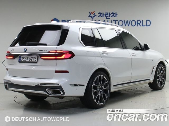 BMW X7 xDrive 40i M Sport 6STR — пробег 63 233 км — фото 2 из 5