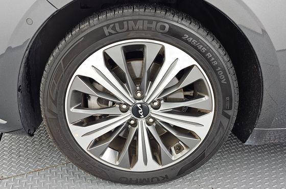 Kia K8 2.5 Gasoline 2WD Signature — пробег 67 717 км — фото 5 из 5