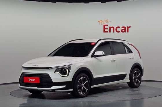 Kia Niro Prestige — пробег 13 206 км — фото 1 из 5