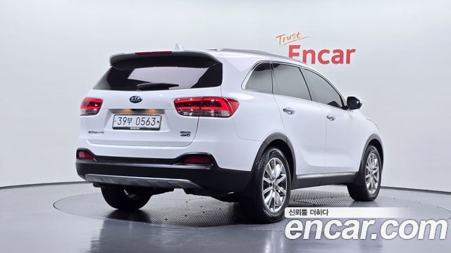 Kia Sorento Diesel 2.0 4WD Noblesse Special — пробег 117 748 км — фото 2 из 5