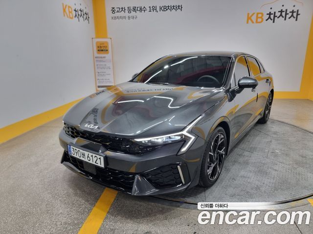 Kia K5 2.0 Signature — пробег 11 025 км — фото 1 из 5