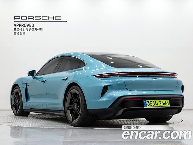 Porsche Taycan Turbo — пробег 4 400 км — фото 2 из 5