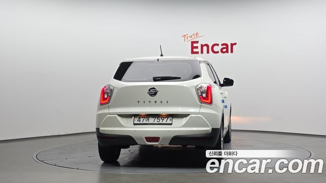 Ssangyong TIBOLI из Кореи Encar