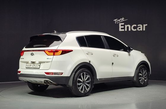 Kia Sportage Diesel 1.7 2wd Noblesse — пробег 177 503 км — фото 2 из 5
