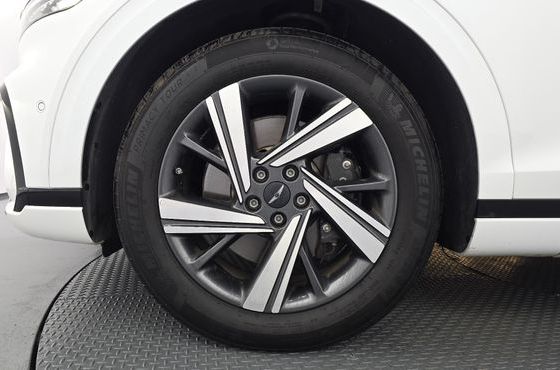 Genesis GV70 2.5T Gasoline 2WD — пробег 47 590 км — фото 5 из 5