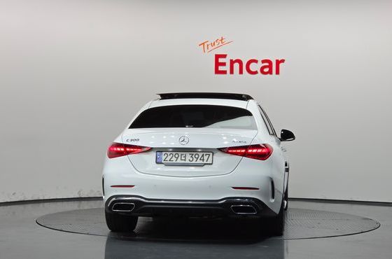 Mercedes-Benz C-Class C300 4MATIC AMG Line — пробег 21 041 км — фото 4 из 5