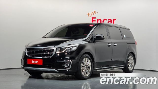 Kia Carnival 9-seater Prestige — пробег 130 454 км — фото 1 из 5